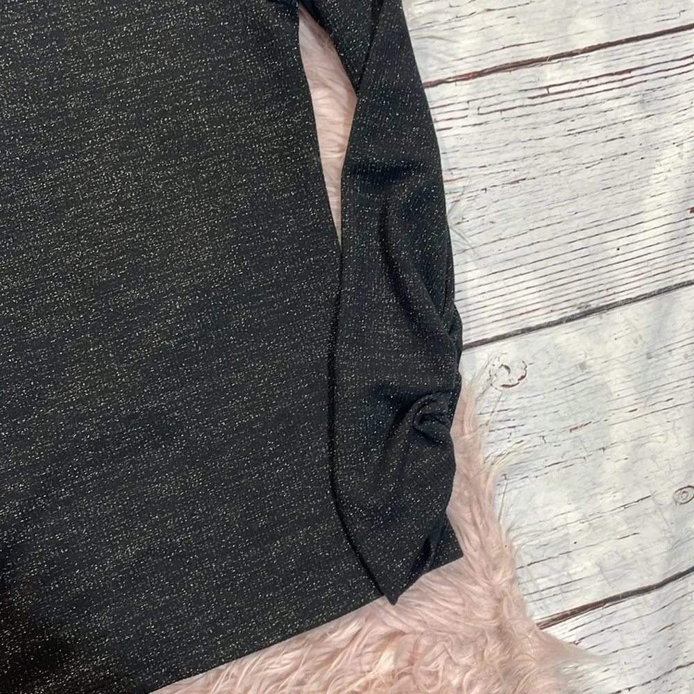 Evereve Ribbed Sparkle Metallic Silver Mockneck Top - Picture 4 of 8